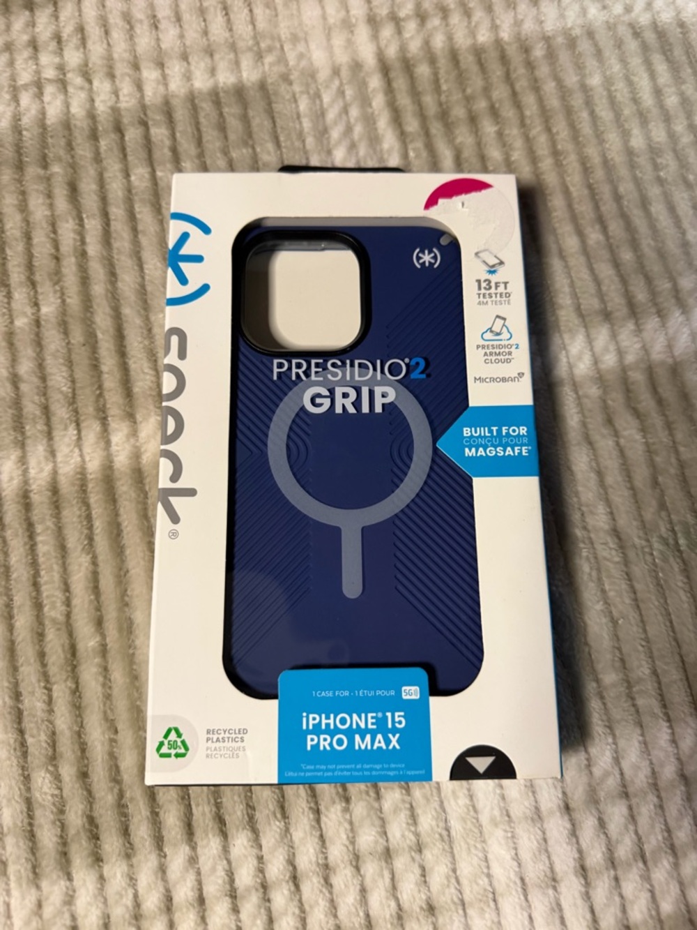 speck Presidio2 Grip MagSafe Phone Case – Deep Blue